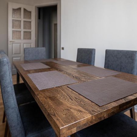 3 Room Apartments On Galytska Lviv Eksteriør billede