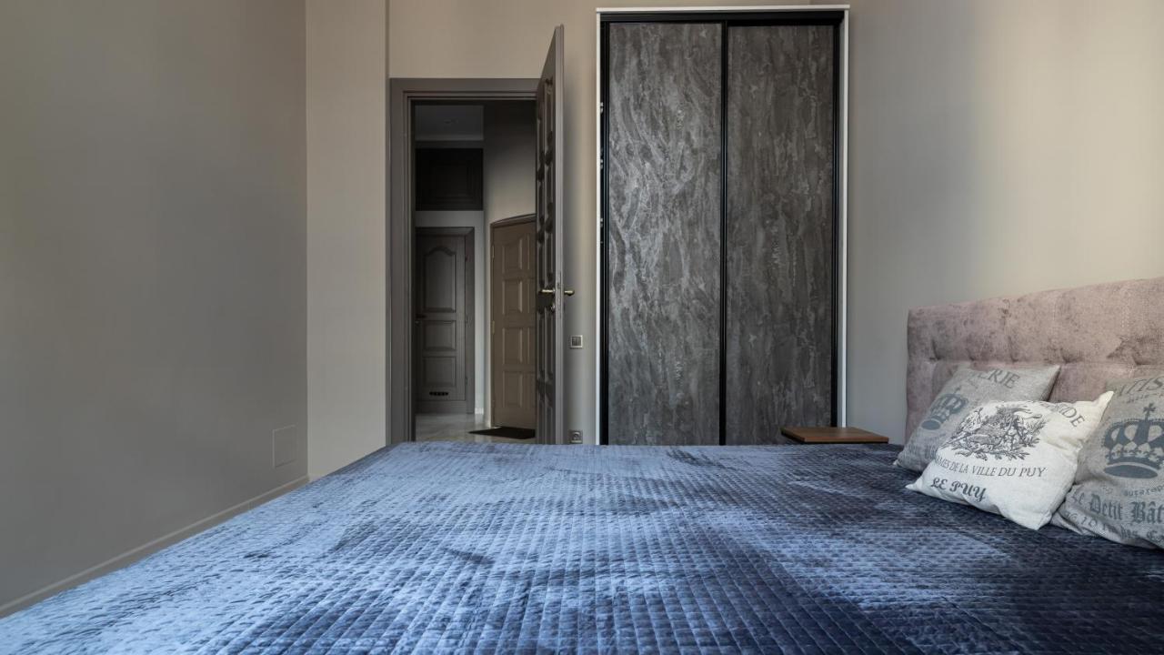 3 Room Apartments On Galytska Lviv Eksteriør billede